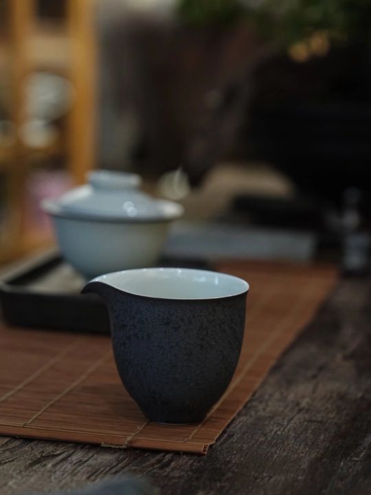 隐山堂｜铁锈圆肚公杯（小）