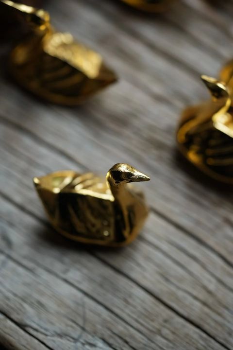 仿金鸭子茶宠
尺寸：长约4cm  高约3.5cm